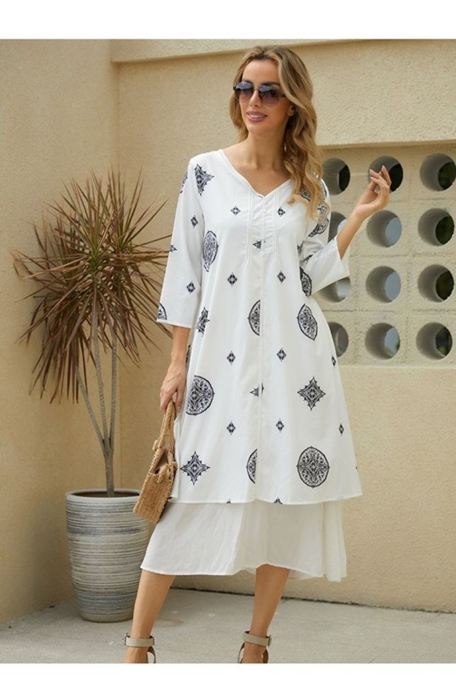 Clothing Azzlee Maxi Dresses | Long Sleeve V-Neck Geometric Printed Casual Maxi Dress