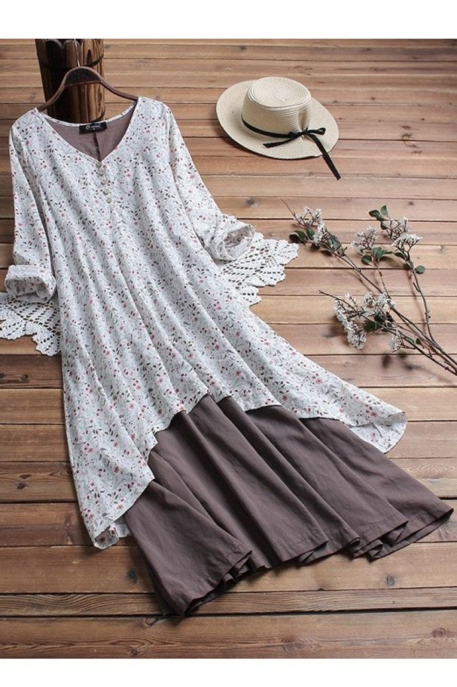 Clothing Azzlee Maxi Dresses | Casual Long Sleeve V-Neck Floral Printed Vintage Maxi Dress White