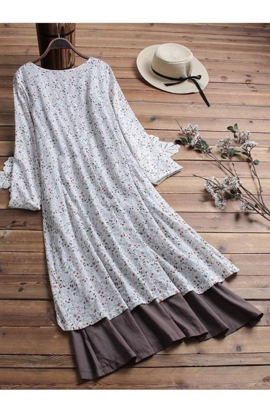 Clothing Azzlee Maxi Dresses | Casual Long Sleeve V-Neck Floral Printed Vintage Maxi Dress White