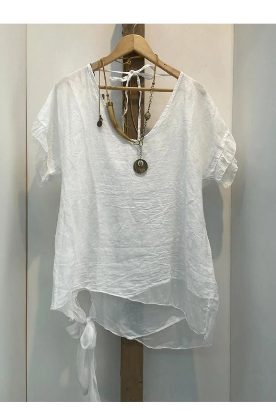 Clothing Azzlee Blouse & Shirts | Plus Size Irregular Bottom Solid T-Shirt White