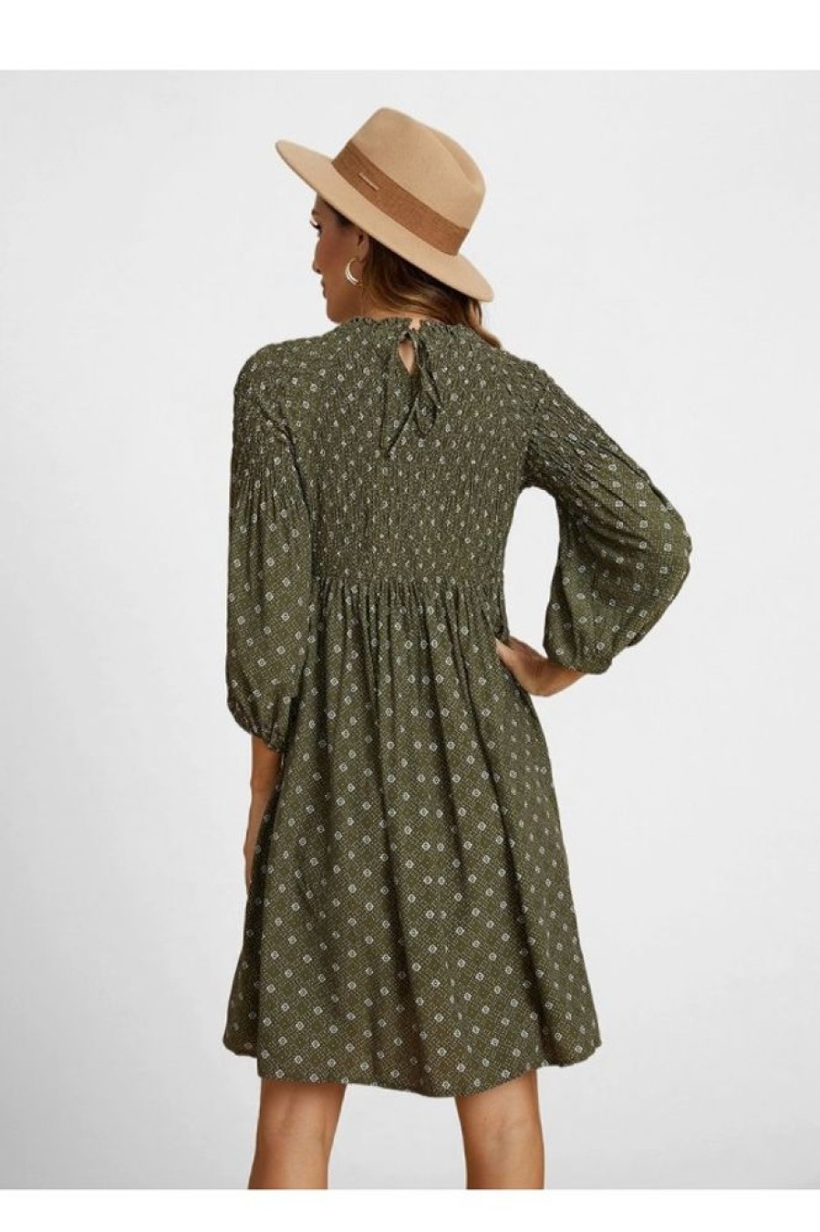 Clothing Azzlee Midi Dresses | Floral Printed Round Neck Long Sleeve Midi Dress Green