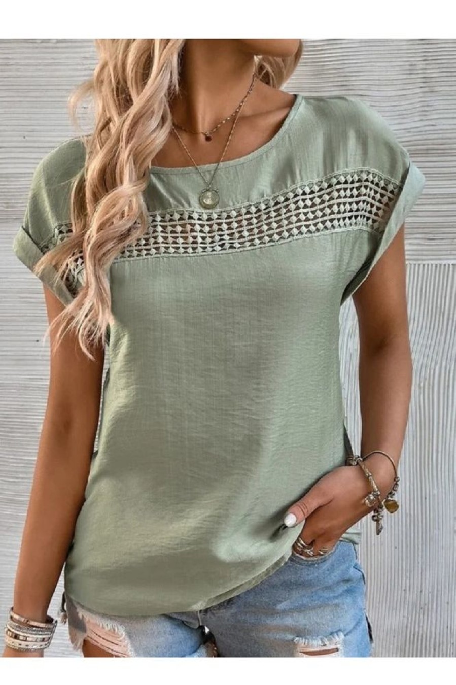 Clothing Azzlee Blouse & Shirts | Casual Round Neck Solid Short Sleeve Blouse Green