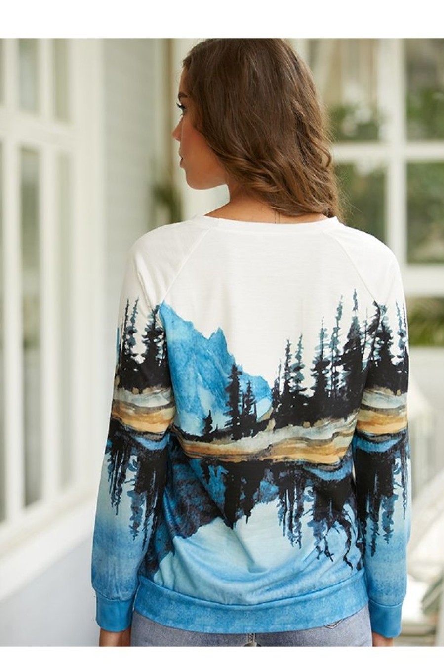 Clothing Azzlee Sweatshirt & Hoodies | Casual Long Sleeve Round Neck Landscape Printed Sweatshirt Multi