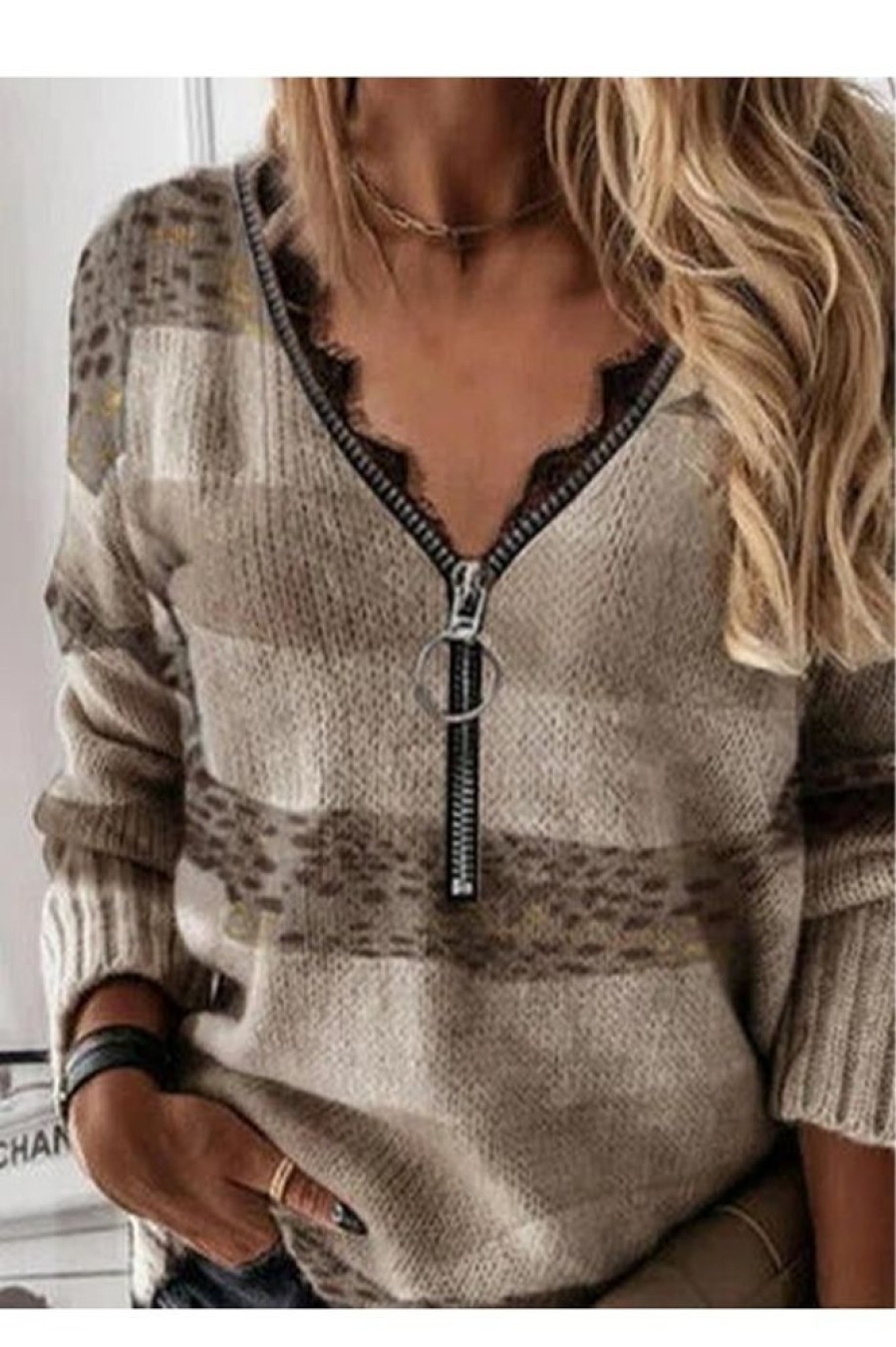 Clothing Azzlee Sweater & Cardigans | Casual Tops V-Neck Long Sleeve Leopard Printed Sweater Khaki