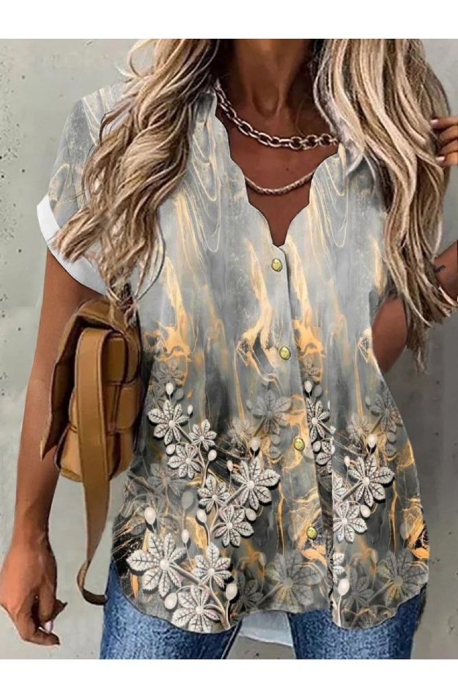 Clothing Azzlee Blouse & Shirts | Floral Printed V-Neck Short Sleeve Blouse Beige