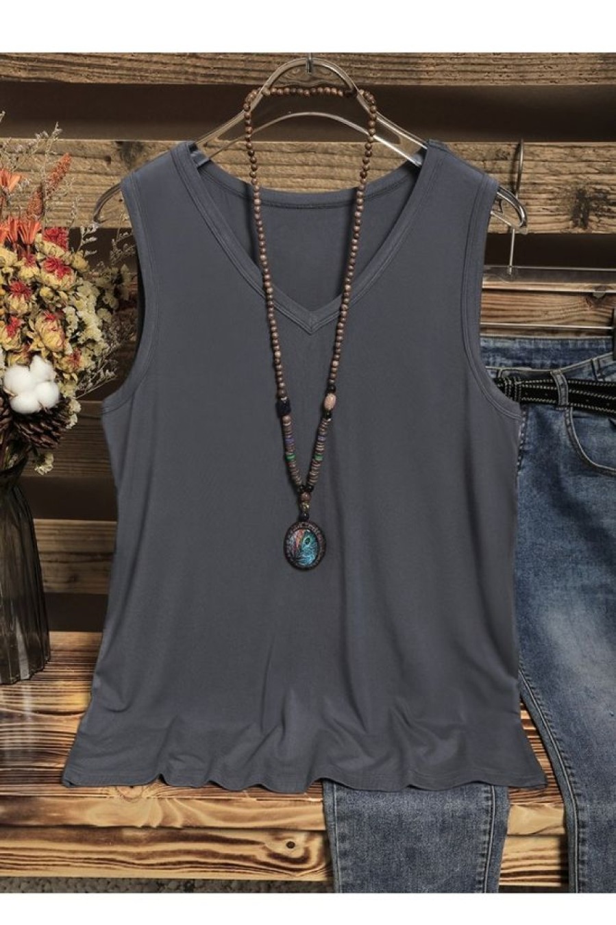 Clothing Azzlee Tanks | Gray Solid Casual V-Neck Sleeveless Tank Grey