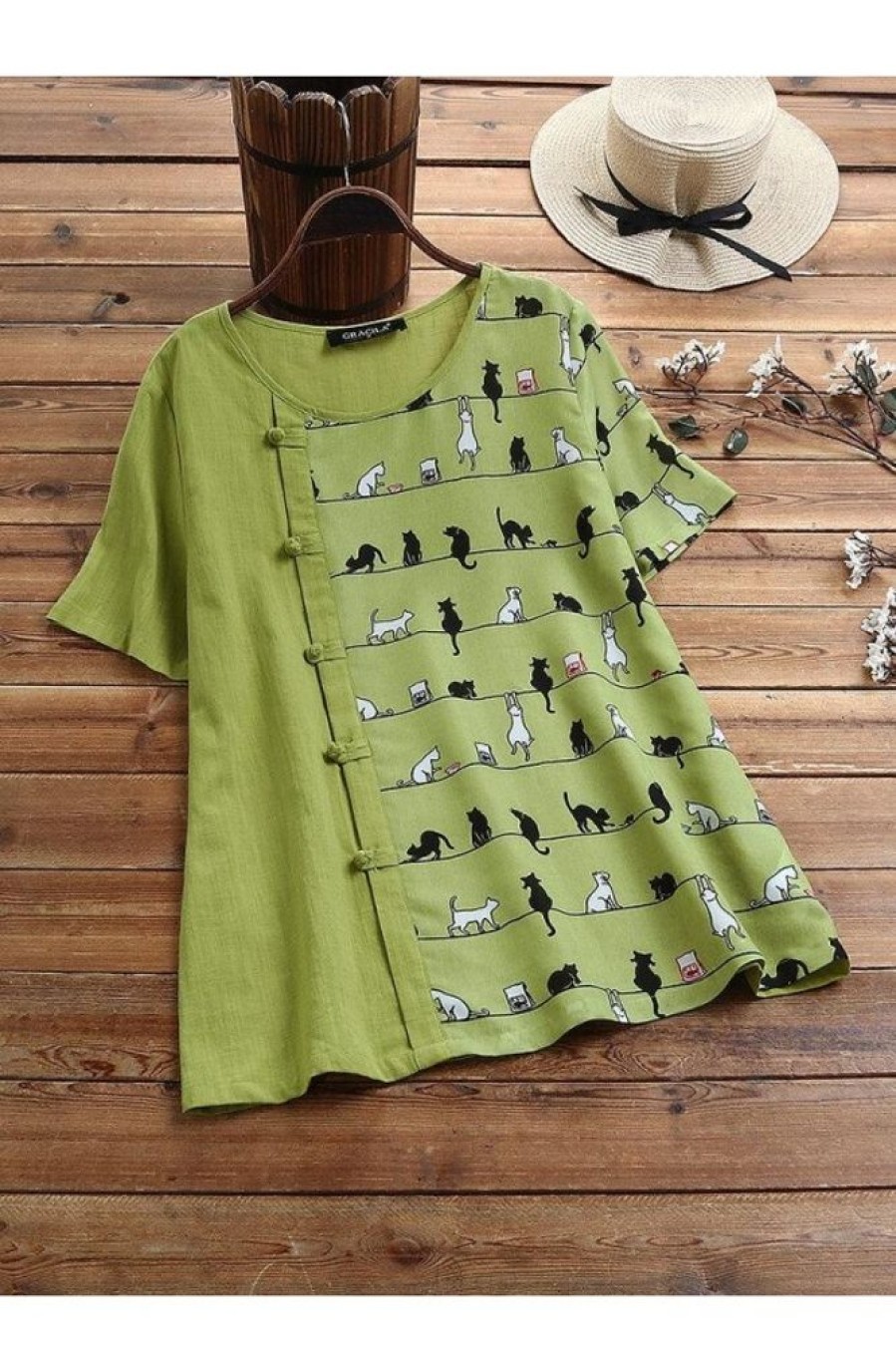 Clothing Azzlee Blouse & Shirts | Short Sleeve Cat Printed Blouse Green