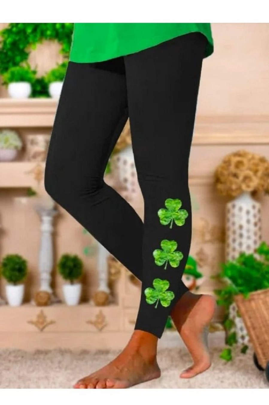 Clothing Azzlee Leggings | Casual Four-Leaf Printed Leggings Black