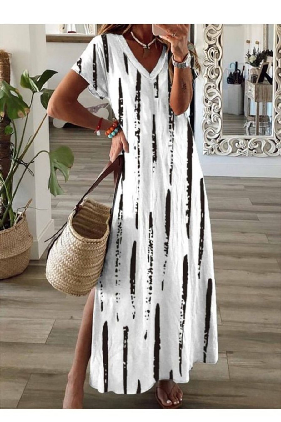 Clothing Azzlee Maxi Dresses | Casual V-Neck Short Sleeve Striped Maxi Dress White