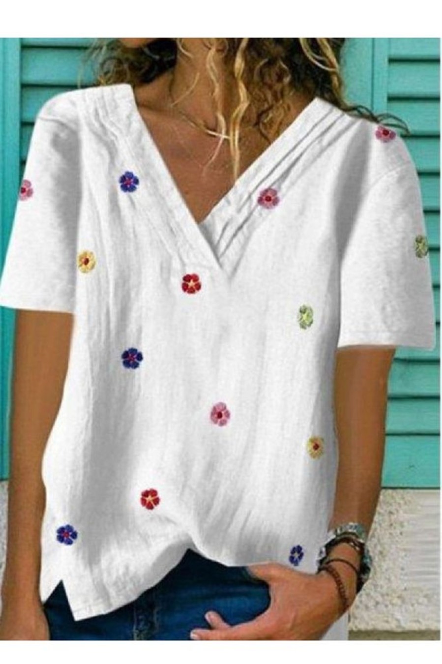 Clothing Azzlee Blouse & Shirts | Floral Printed V-Neck Short Sleeve Tops White