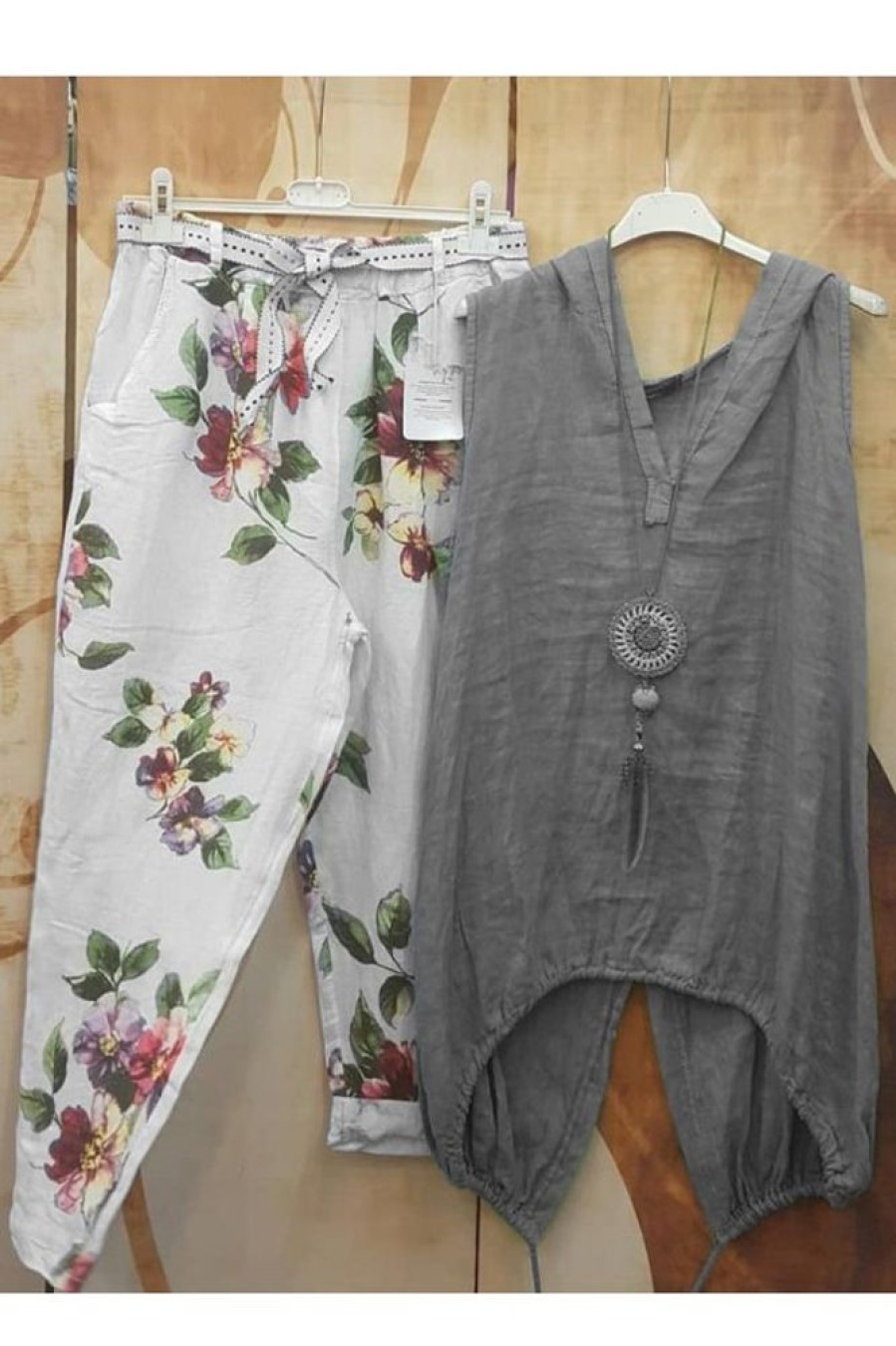 Clothing Azzlee | Casual Flower Printed Sleeveless Two Piece Suit Grey