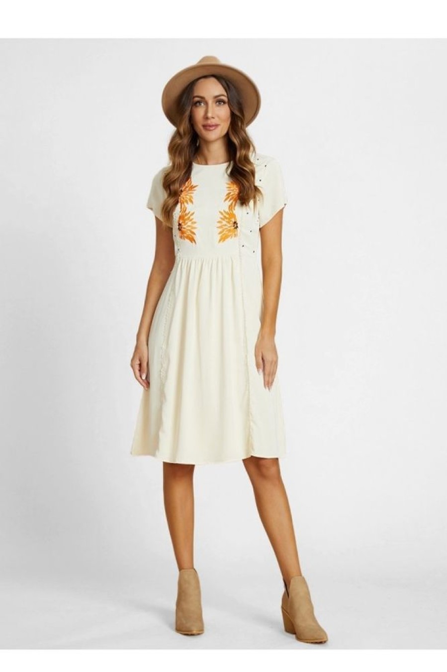 Clothing Azzlee Midi Dresses | Floral Zipper Round Neck Short Sleeve Midi Dress Ivory