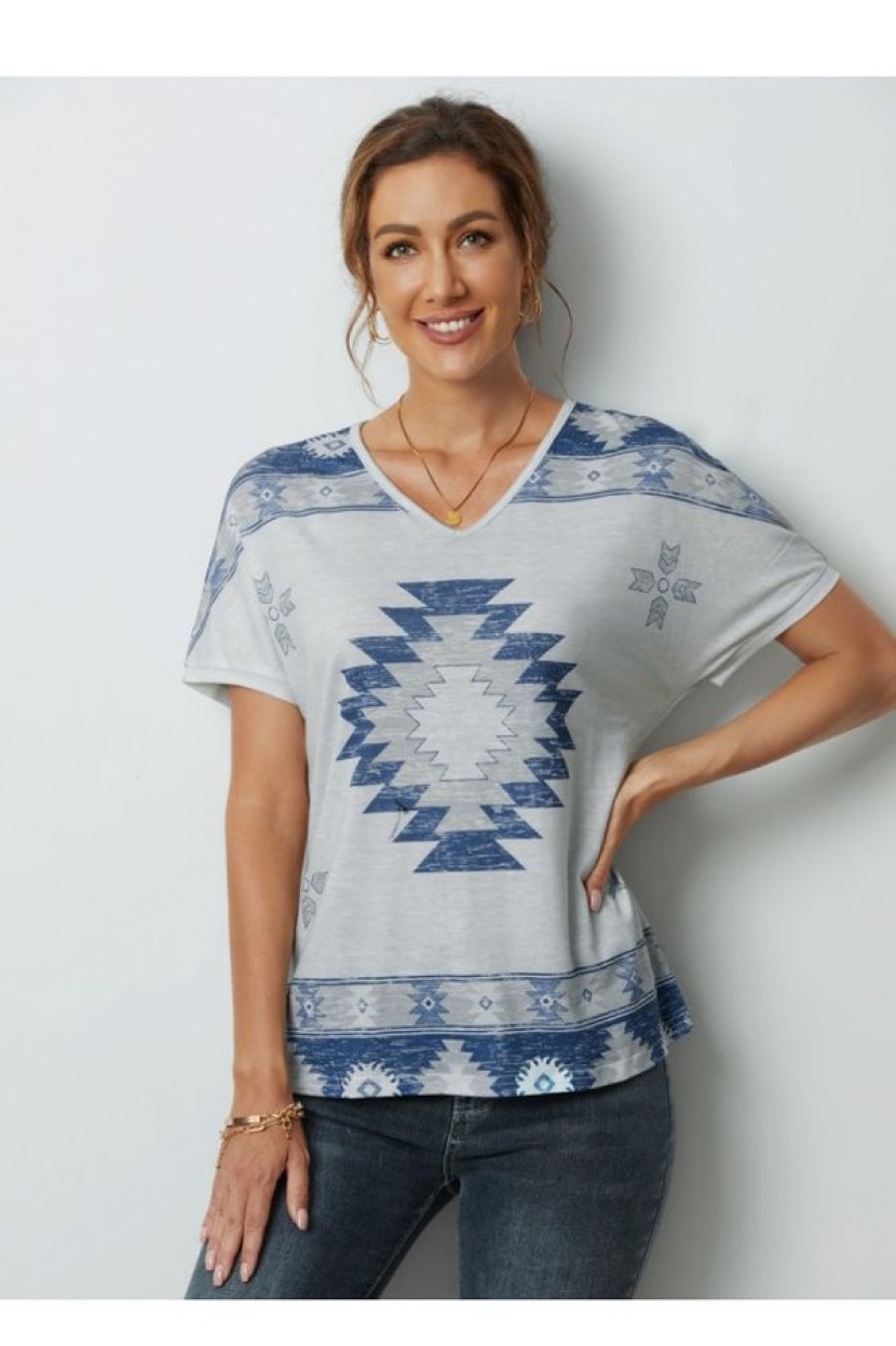 Clothing Azzlee Blouse & Shirts | Geometric Print V-Neck Casual Blouse Grey