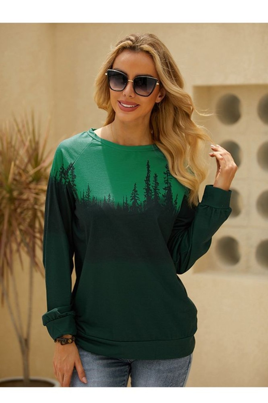 Clothing Azzlee Sweatshirt & Hoodies | Landscape Print Round Neck Long Sleeve Sweatshirt Green